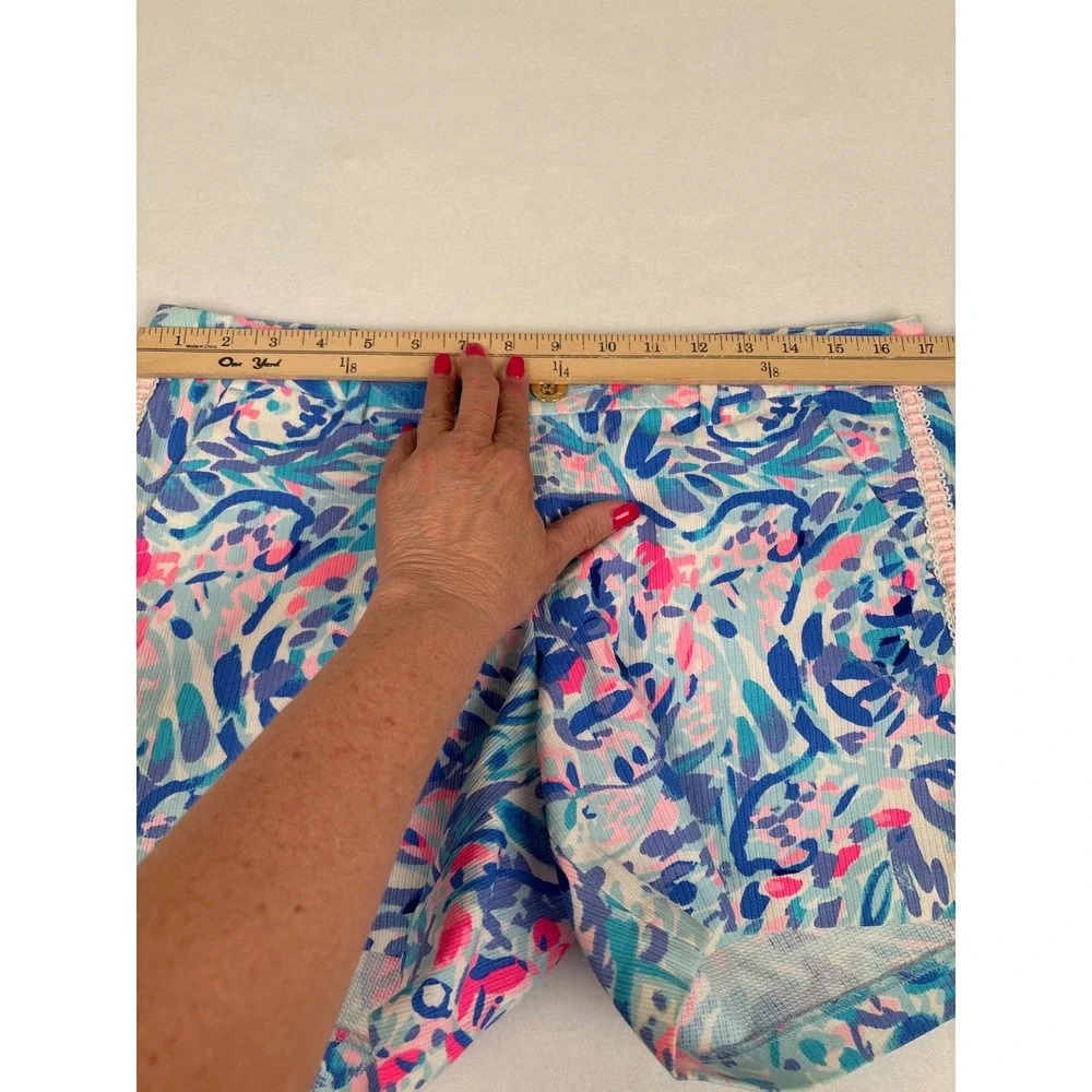 Lilly Pulitzer Callahan Shorts Womens 8 Blue Pink Floral Eyelet Trim Cotton 5in‎